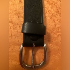 Leather black belt for men